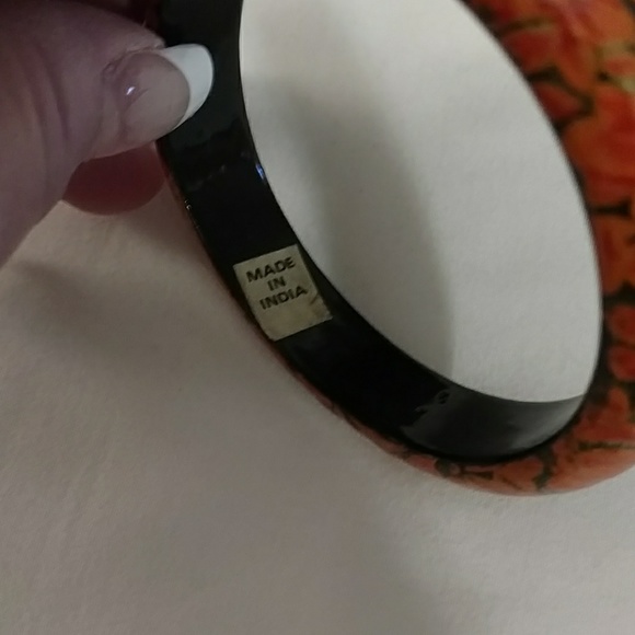 VTG Hand Painted Laquered Boho Wood Bangle - Picture 4 of 6